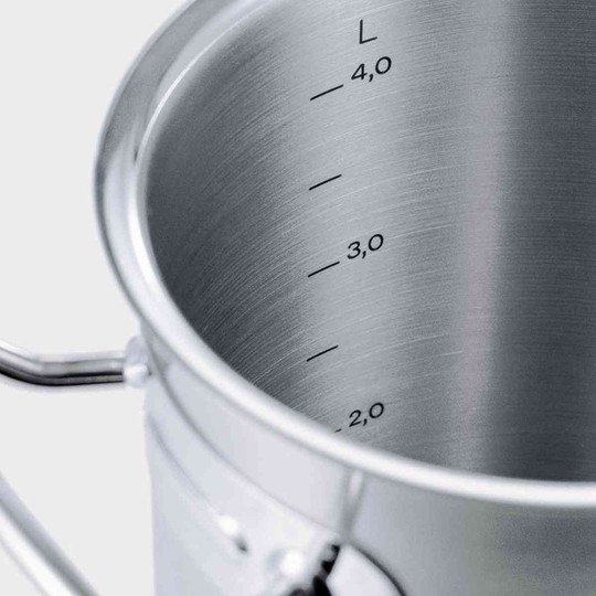 8412320-fissler-stew-pot-20-cm-1837150.jpeg