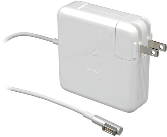 apple-power-adaptor-85w-megasafe-mc556-497699.jpeg