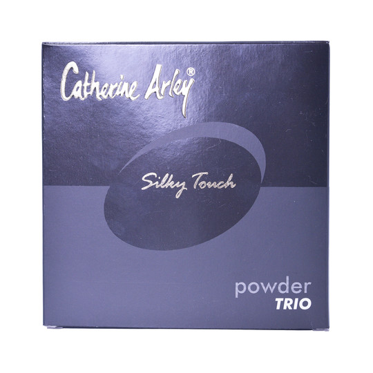 catherine-arley-trio-powder-mt-4811925.jpeg