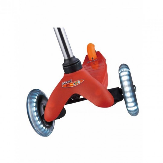 micro-mini-led-scooter-classic-red-3350873.jpeg