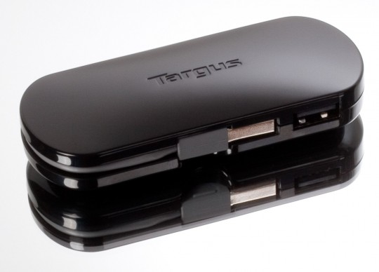 targus-ach111-4-port-mobile-usb-20hub-5826811.jpeg