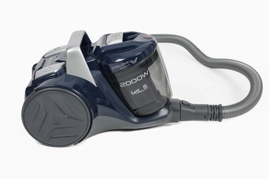 vacuum-cleaners-cbr2020-001-3055265.jpeg