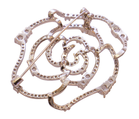 womens-brooch-75-silver-3719914.jpeg