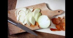 Chopping board for onions 38x18x1 cm