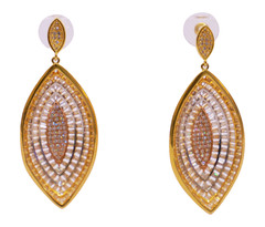 womens-earring-18-gold-0-8364310.jpeg