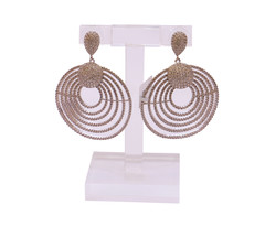 womens-earring-20-silver-4330139.jpeg