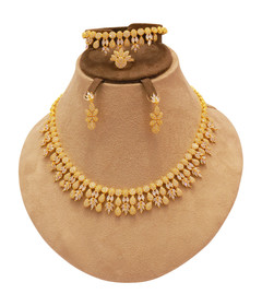 womens-jewelry-set-46-gold-565613.jpeg