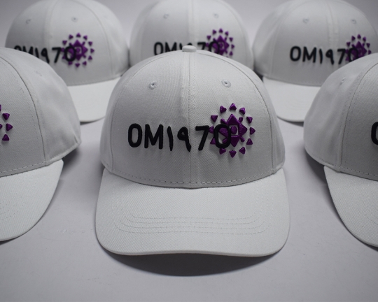 om1970-white-baseball-cap-7122772.jpeg