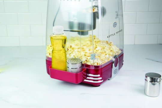 magic-bullet-retro-red-kettle-popcorn-2976654.jpeg