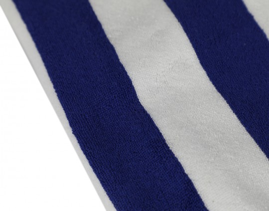 hotel-pool-towel-stripe-blue-3082882.jpeg