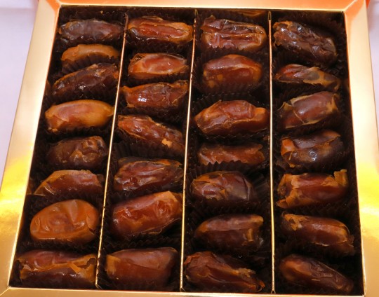 premium-omani-plain-dates-536g-9896508.jpeg