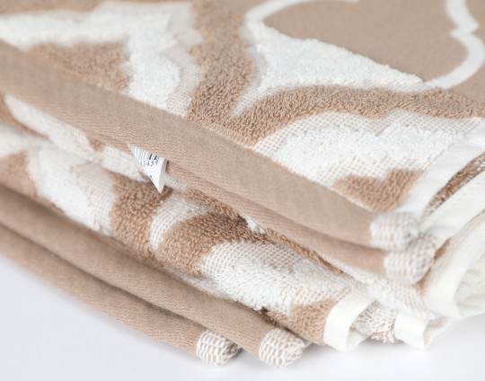 hive-bath-towel-70x140-beige-c-8884379.jpeg