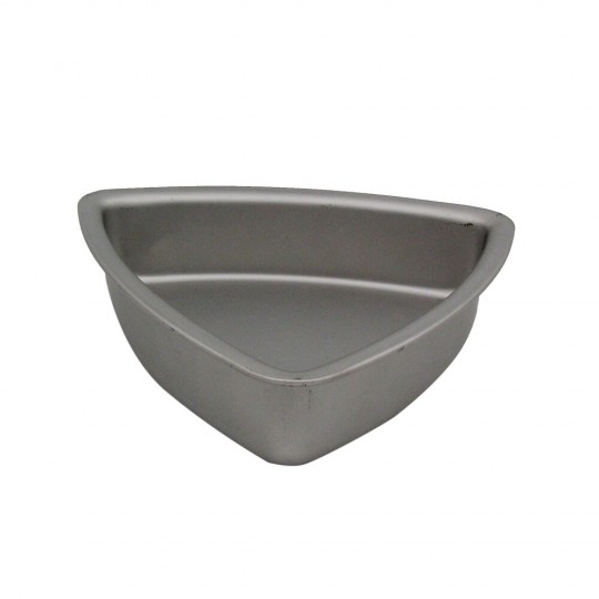 convex-triangle-cake-pan-solid-bottom-8x2-3571968.jpeg